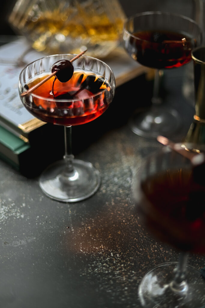 A photo of the best manhattan cocktail recipe