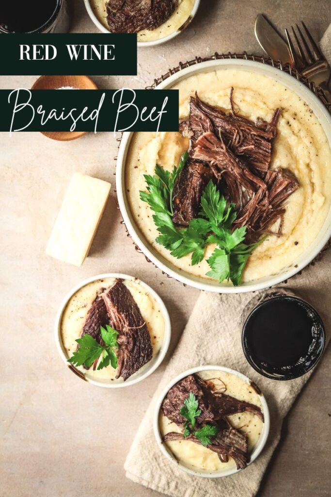 Four bowls of braised beef with red wine and title text.