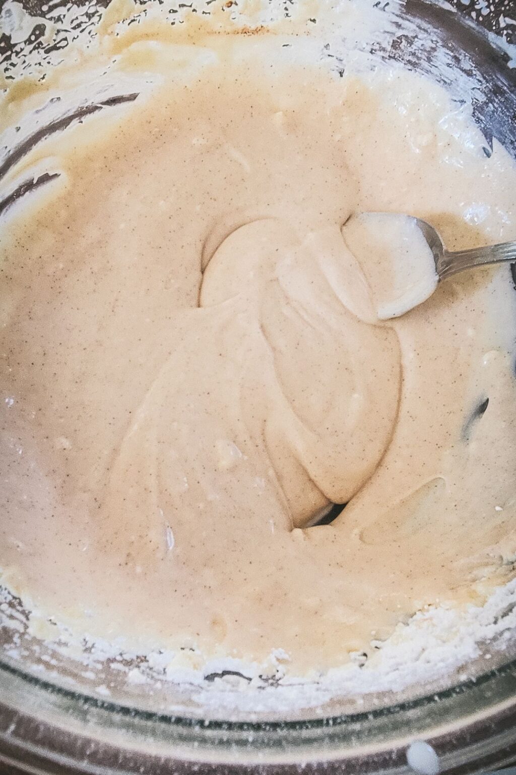 Icing Proces Pumpkin Cookies (With Cream Cheese Frosting) - The Gourmet Bon Vivant