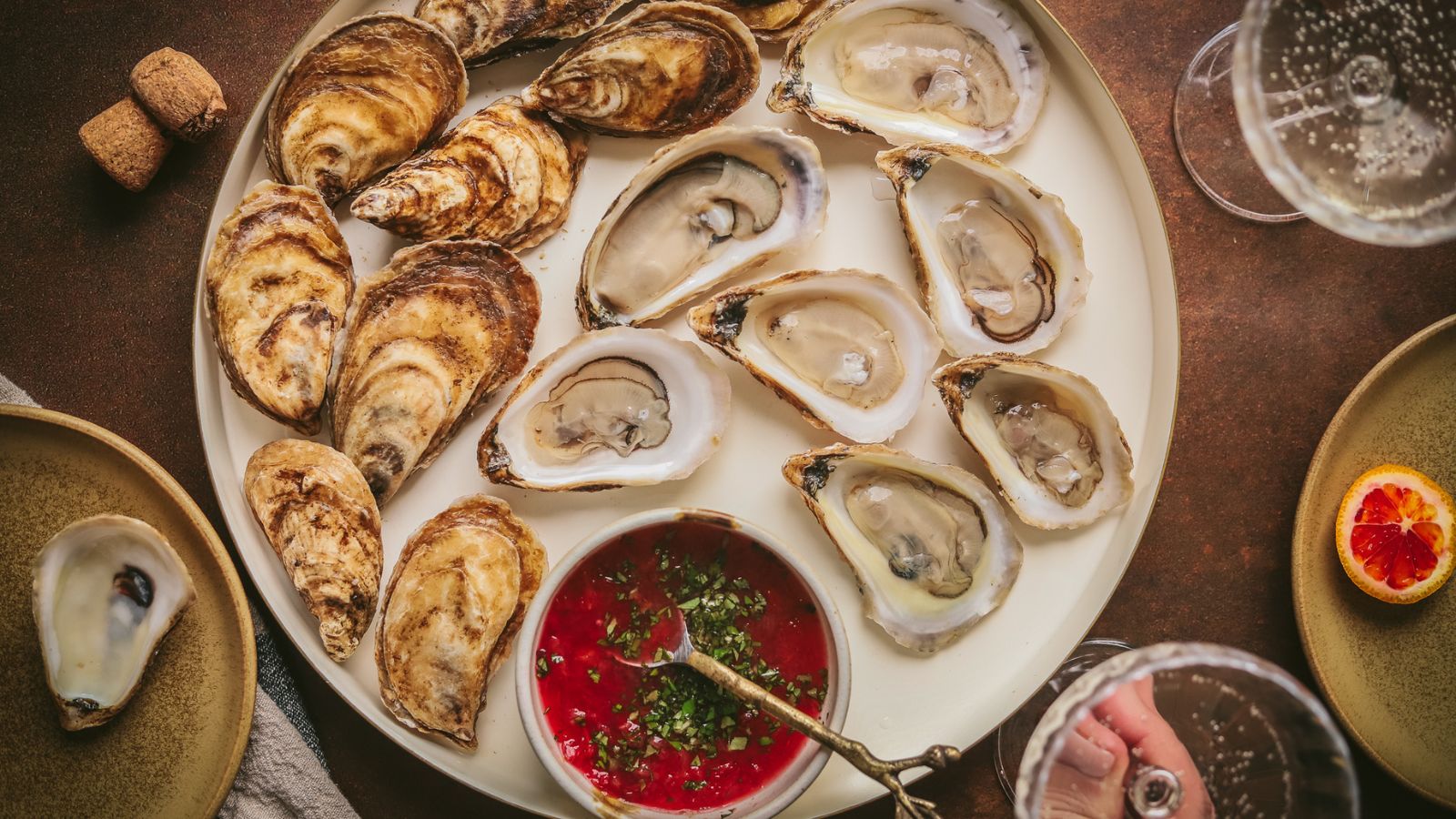 A platter of fresh oysters. 